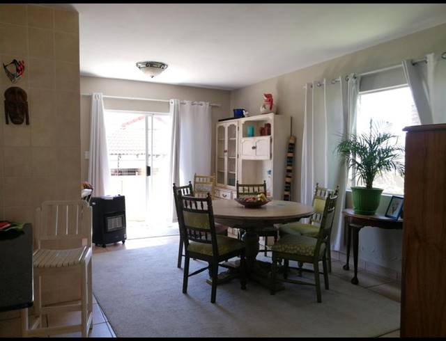 3 BEDROOM CLUSTER FOR SALE IN NORTH RIDING